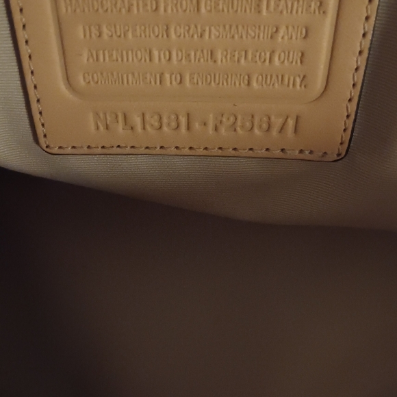 Coach Peyton Green Bag New - Picture 10 of 15